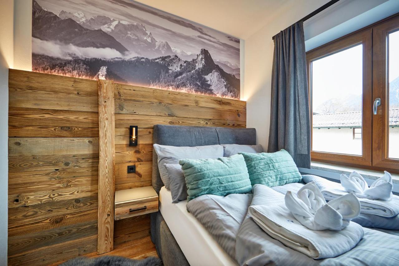 Alpis Ferienwohnung Гармиш-Партенкирхен Экстерьер фото