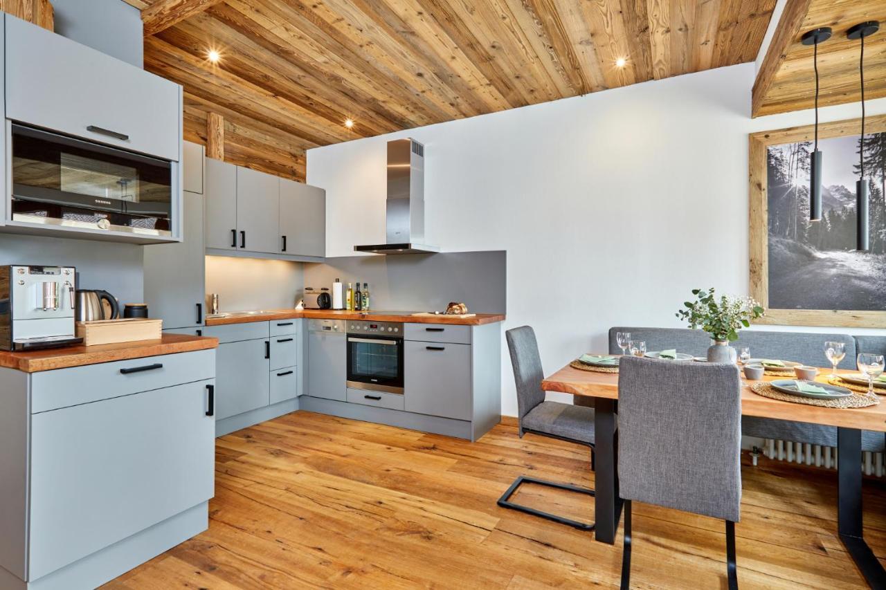 Alpis Ferienwohnung Гармиш-Партенкирхен Экстерьер фото